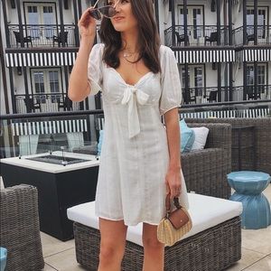 White short sleeve dress
